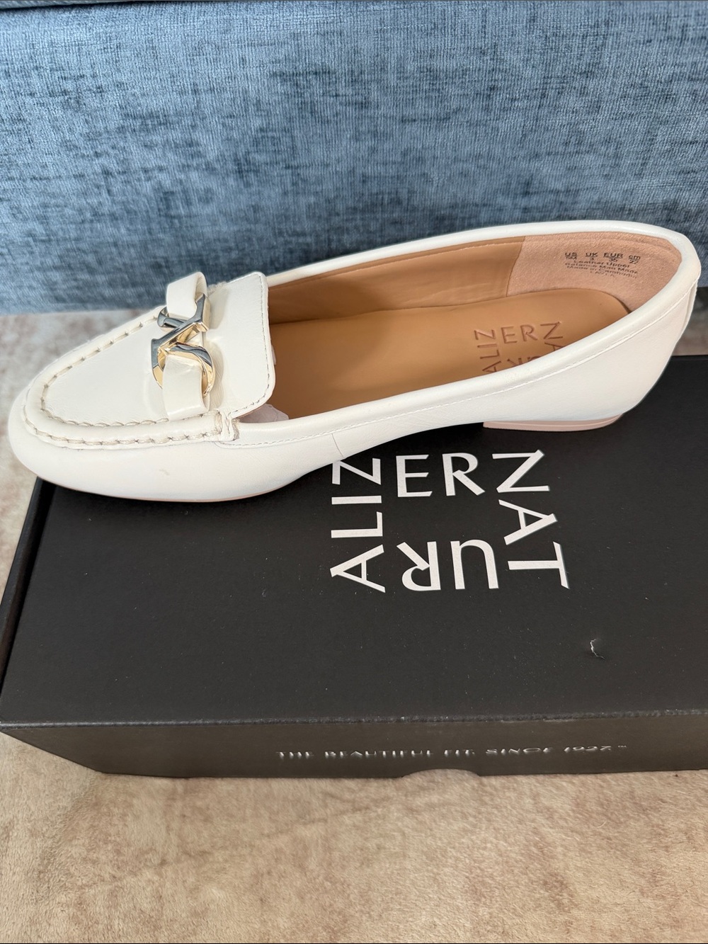 Naturalizer Layla White Leather Chain-Trim Loafer